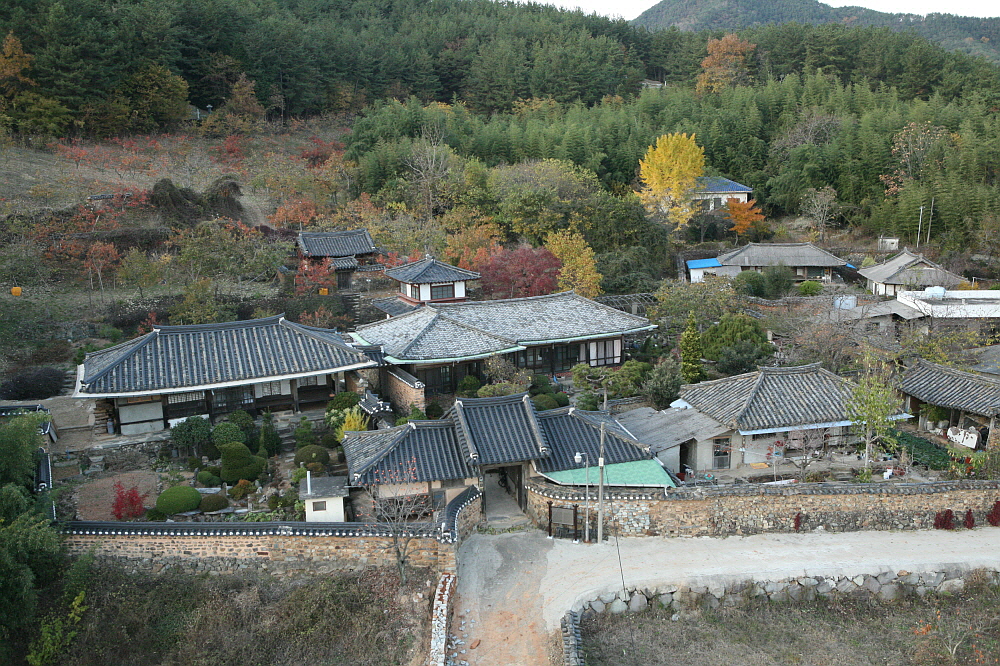 고성 장산리 허씨 고가