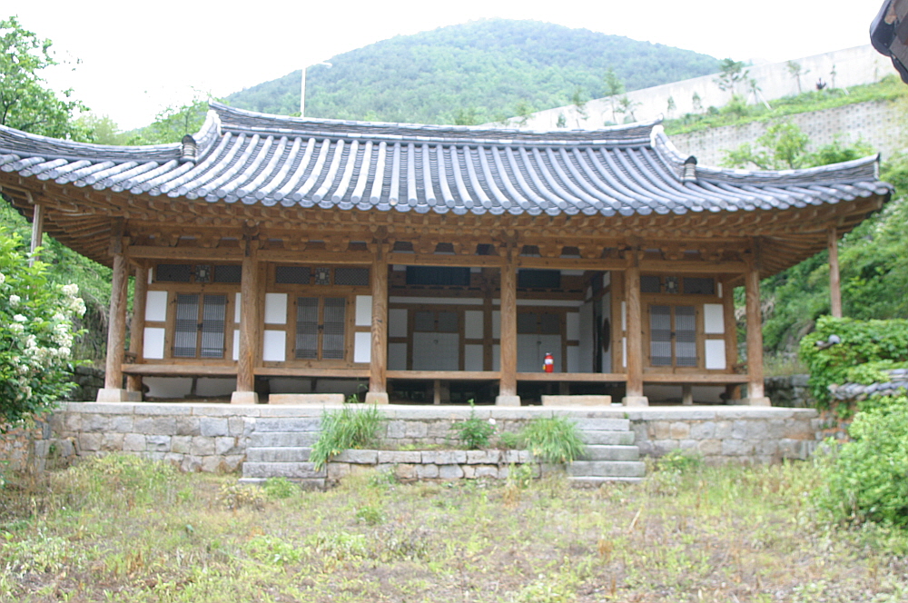 소산정사