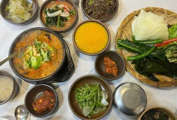 참그맛이향쌈밥